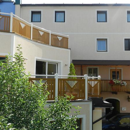 Hotel Garni Erlbacher Шладминг Екстериор снимка