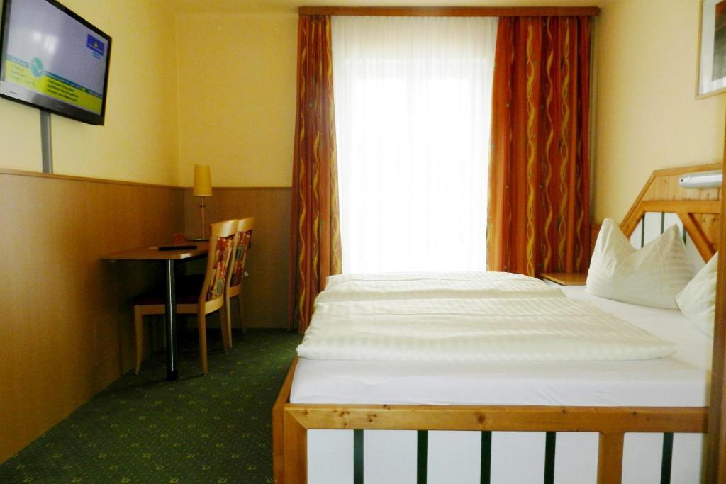 Hotel Garni Erlbacher Шладминг Стая снимка